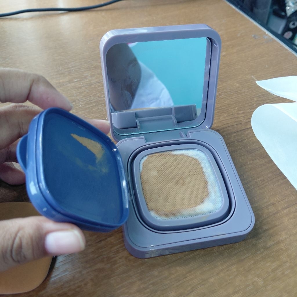 preloved cushion somethinc tiffany copypaste