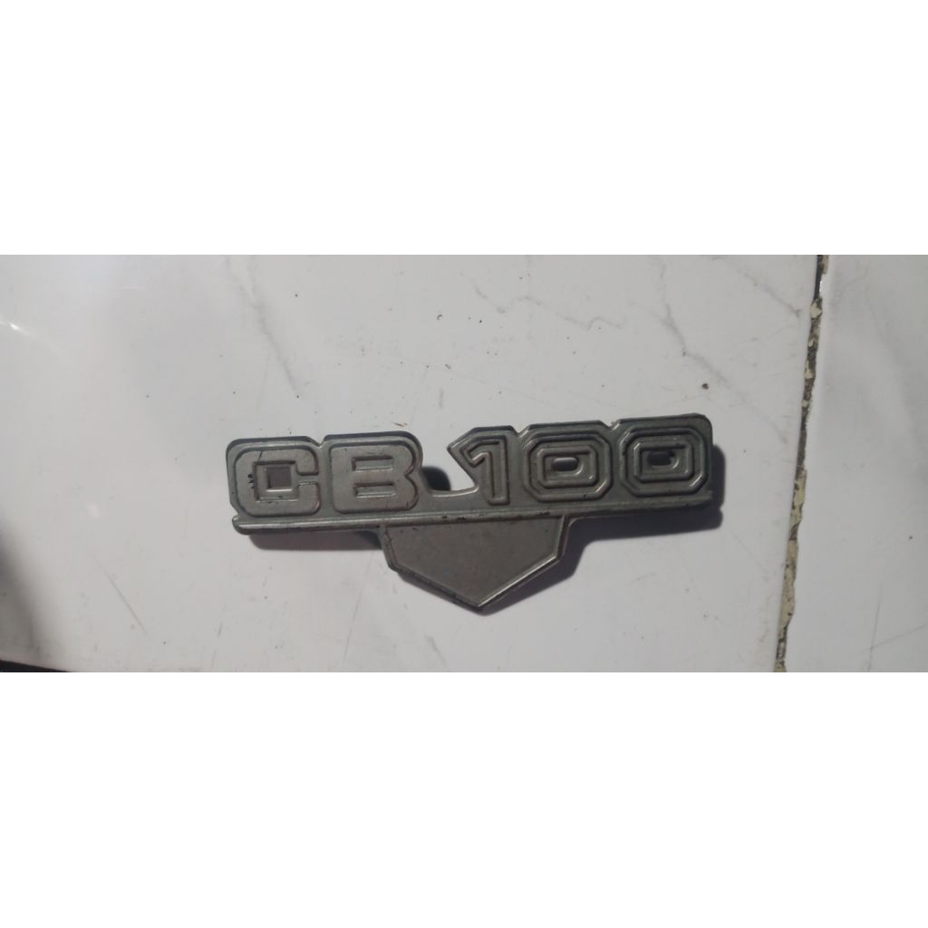 emblem logo honda cb100 original