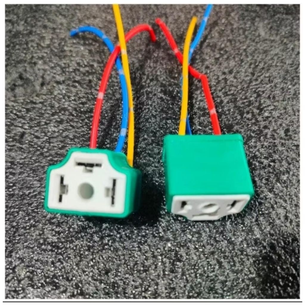 SOKET LAMPU H4 MOBIL FITTING LAMPU H4