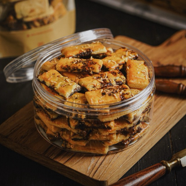 

SULTANA ORIGINAL COOKIES BY DITA CAKES TOPLES 500 GR