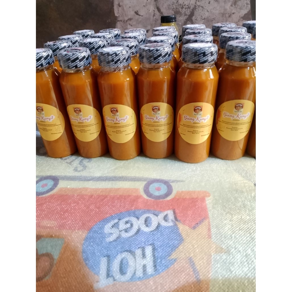 

Biang Kunyit Homemade By Dapoer Nyaak Qih Nyaak Qih 250 ml