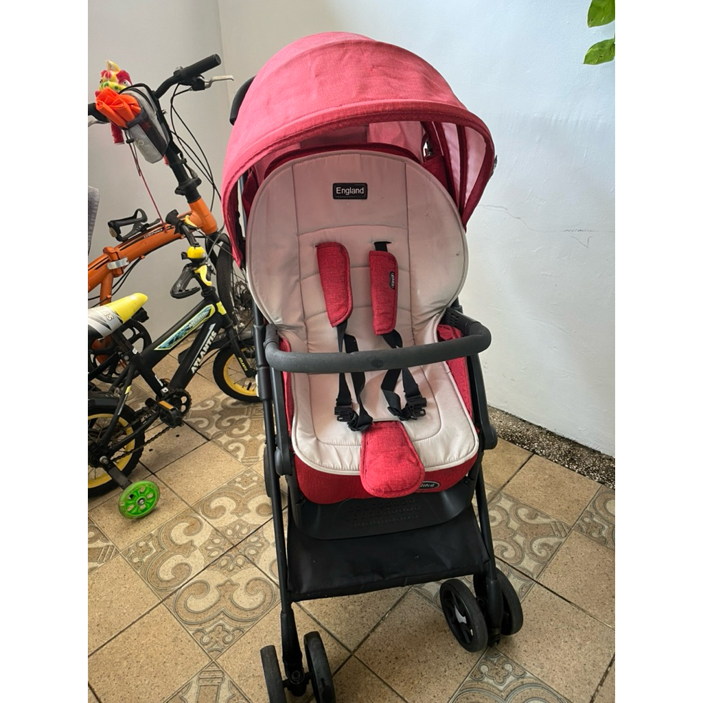 preloved stroller pliko posisi rebah dan duduk maks 35kg