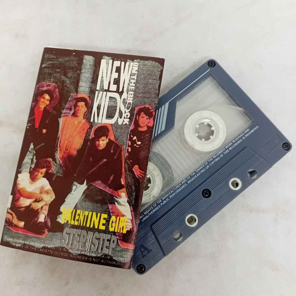 Kaset Pita New Kids On The Block