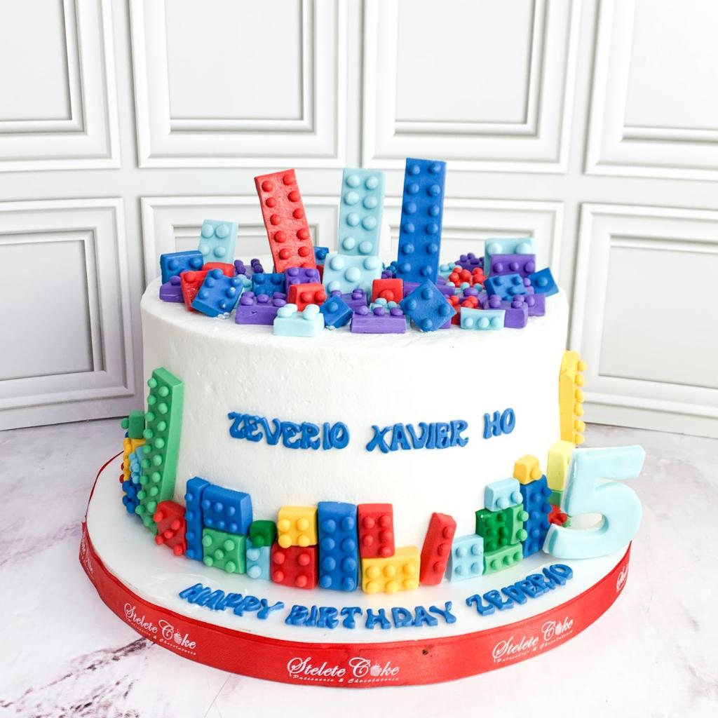 

Kue ulang Tahun/Birthday Cake/Kue Ultah Tema Lego/Lego Cake/Cake Birthday Lego Jakarta
