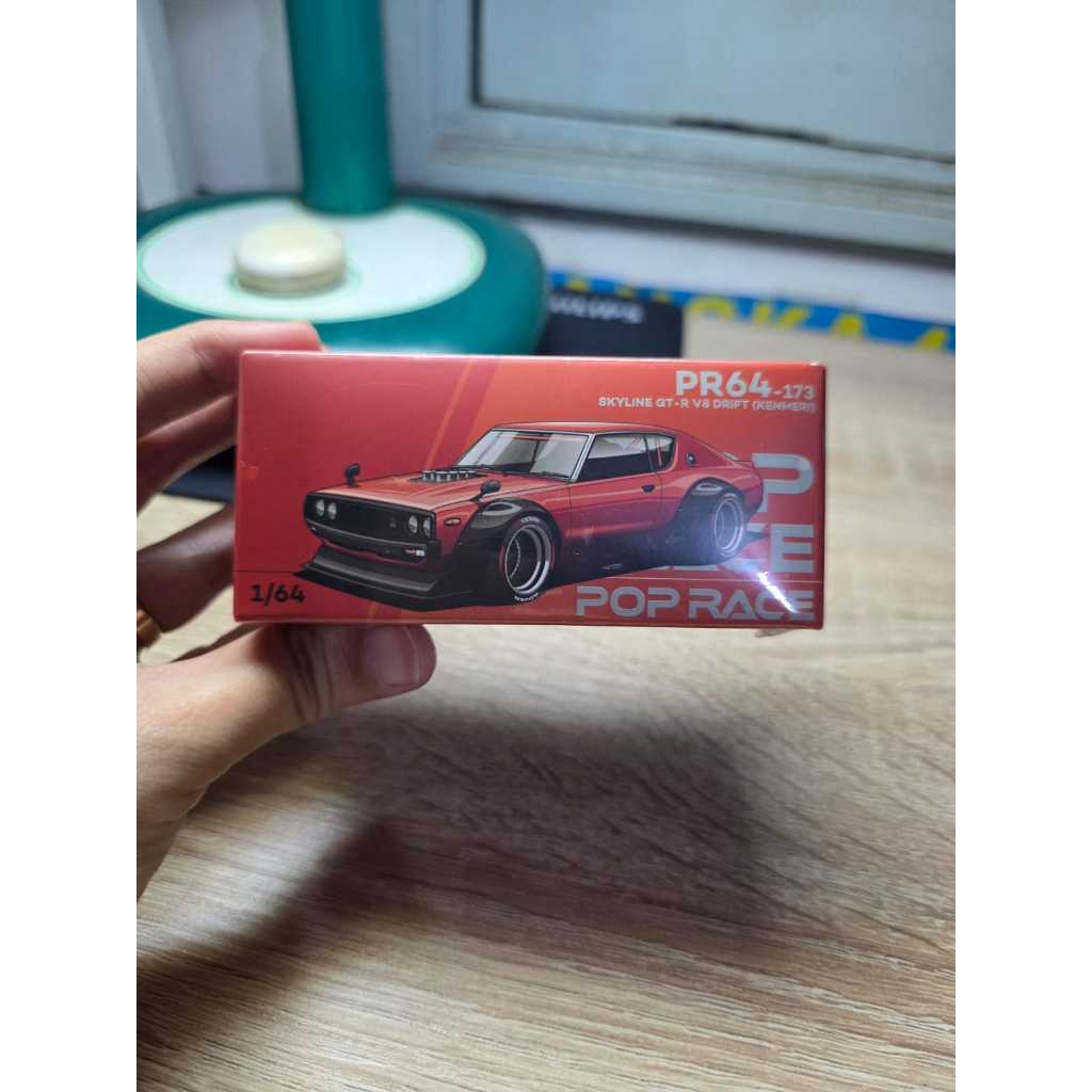 POP RACE SKYLINE GT-R V8 KENMERI