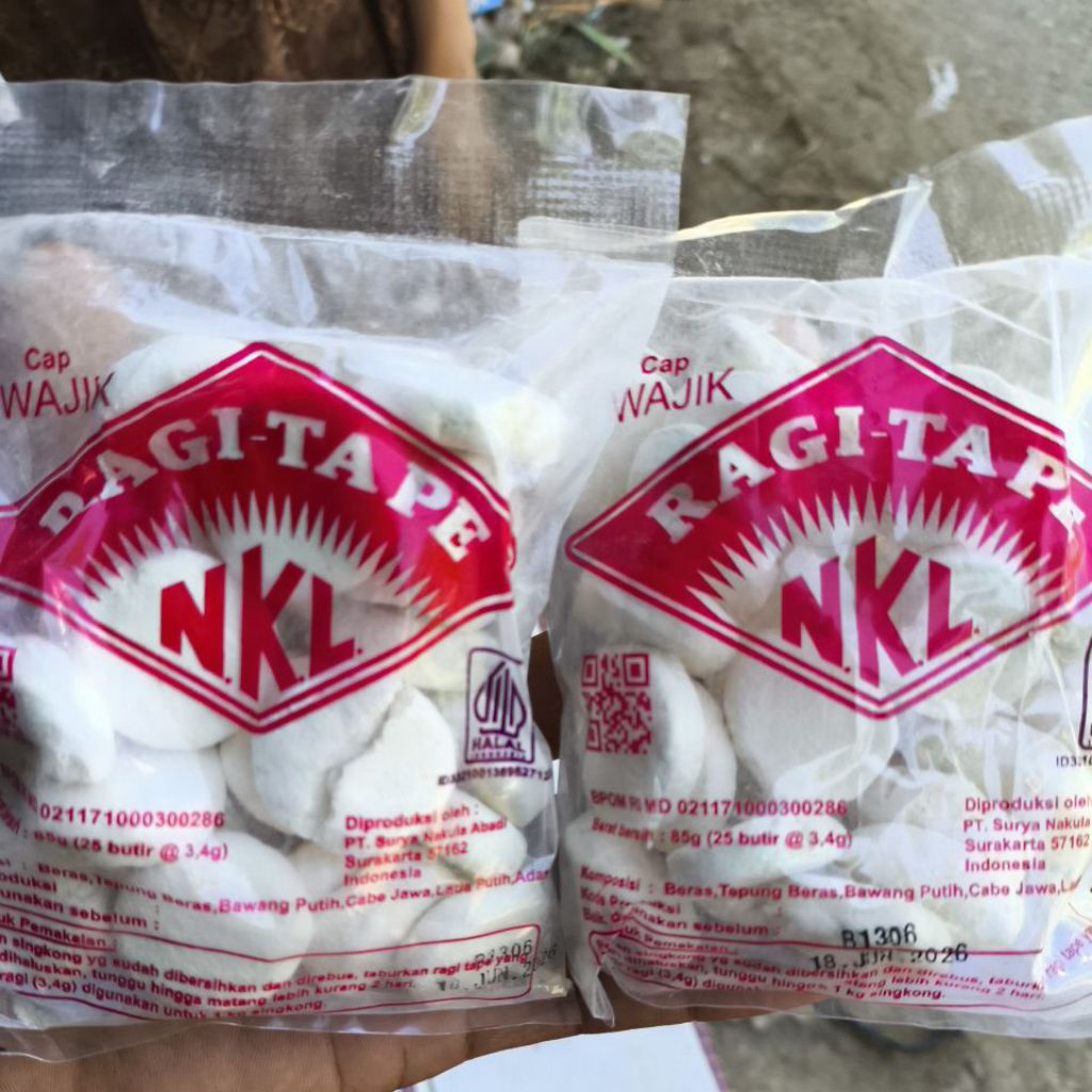 

Ragi Tape NKL Wajik 85GR Isi 25 Butir Asli Jamin Manis