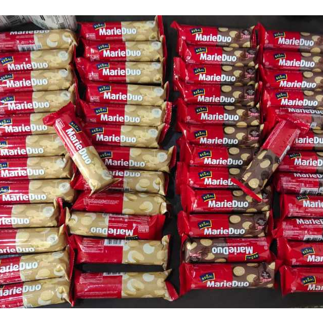 

Regal Marie Duo Krim Cokelat Kacang 100gr - 1 Dus isi 48 Roll (KARTONAN)
