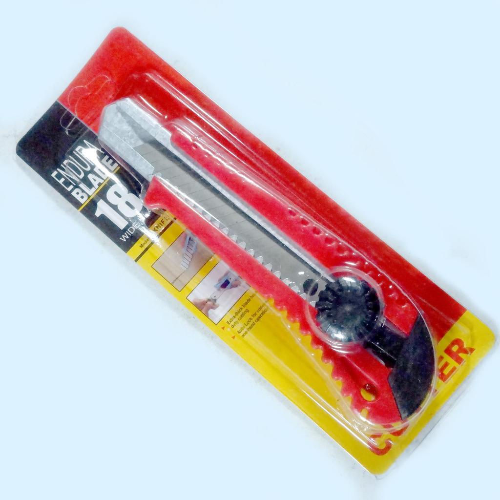 

pisau cutter besar isi 3 cutter blade tajam anti karat