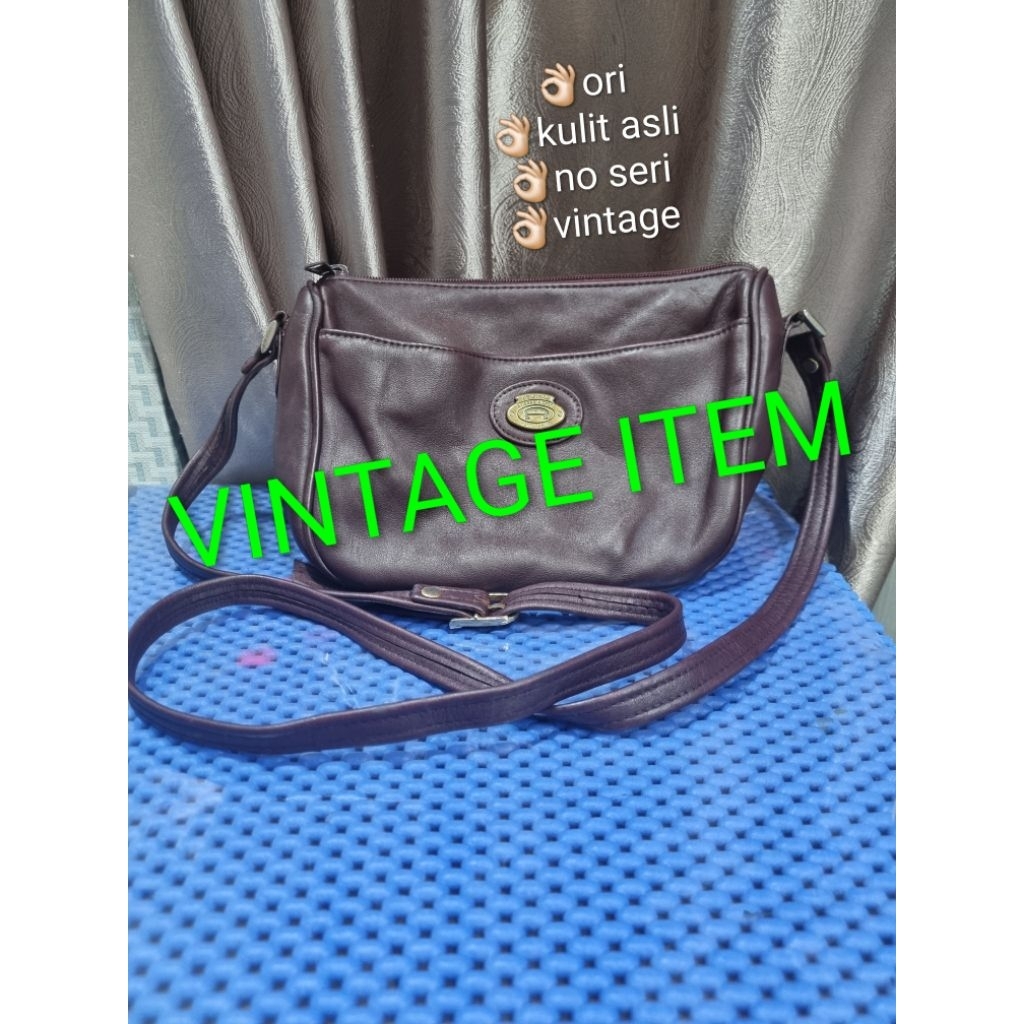 TAS KULIT SLING VINTAGE AIGNER MAROON