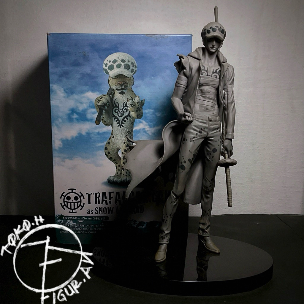 One Piece SCultures Figure Colosseum special color - Trafalgar D. Water Law & figure as Snow Leopard