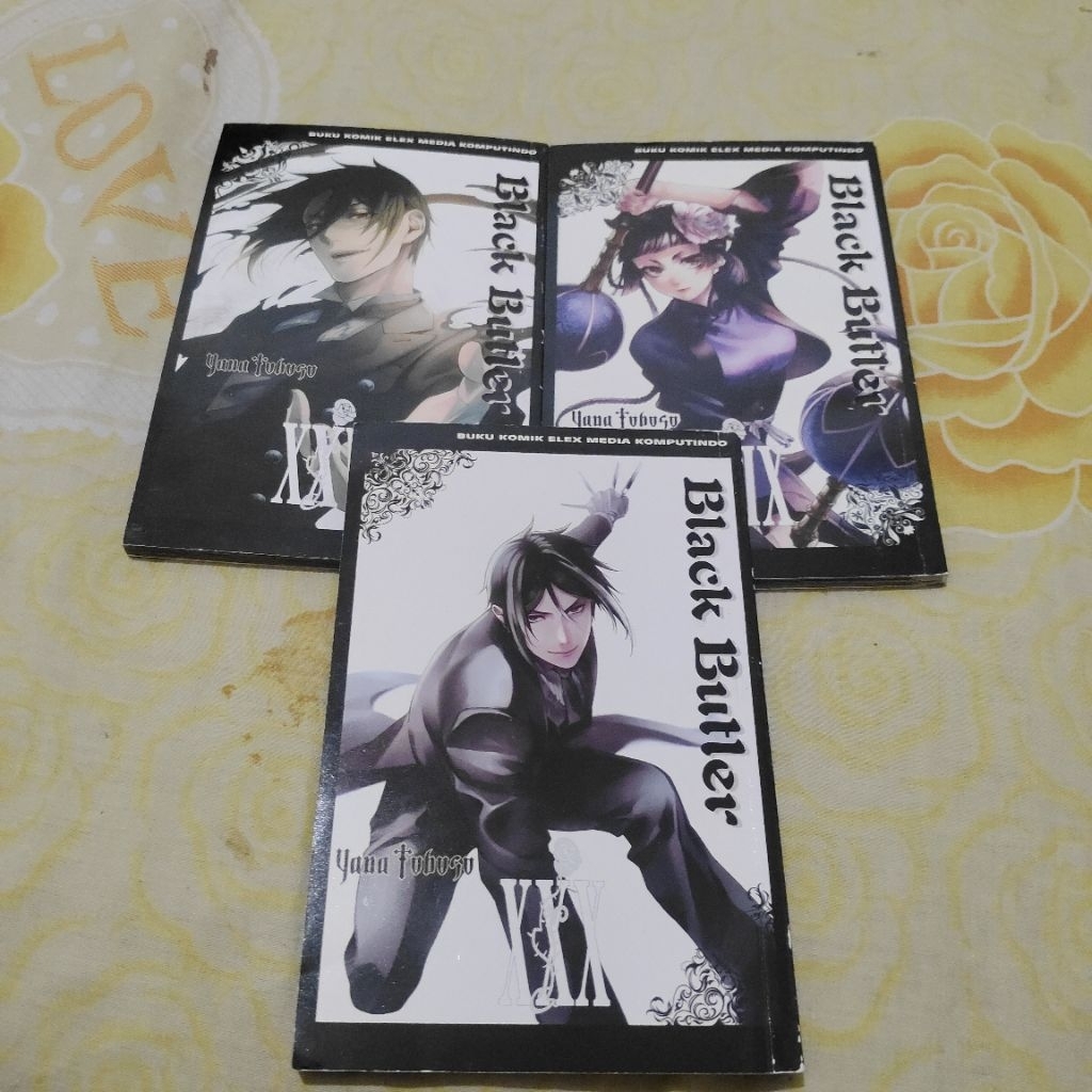 Komik Black Butler 28,29,30