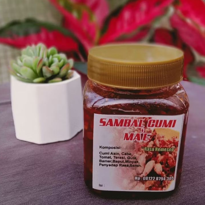 

sambal cumi pedas manis gurih ( 200 gram)