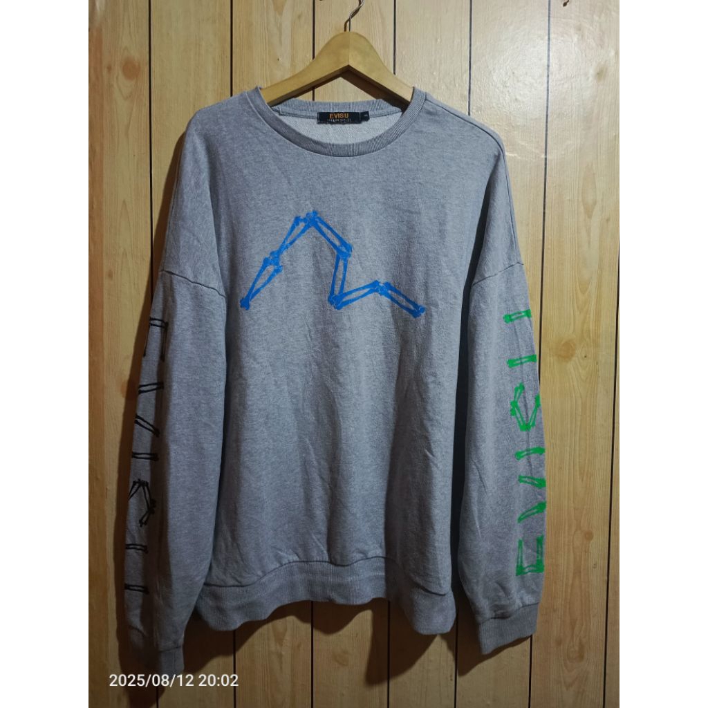 crewneck evisu