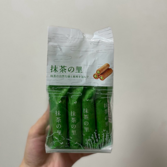 

matcha cream roll isi 13pcs / original japan