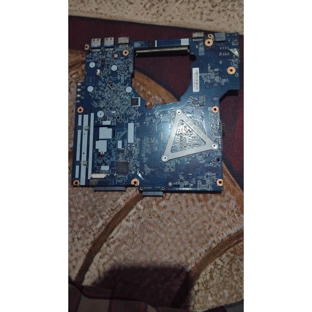 Mobo laptop axioo neon RNE W540EU