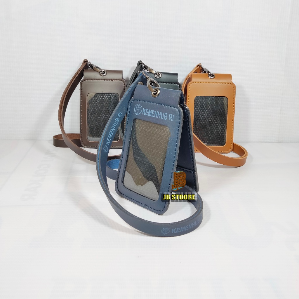 

Tempat Id Card KEMENHUB Lipat Magnet Kulit / Id Card Kemenhub Saku Magnet / name tag kemenhub lipat