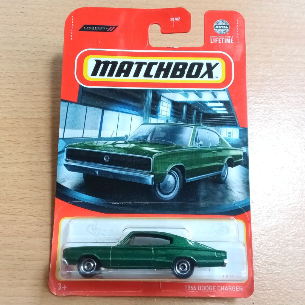 Diecast Matchbox Mbx 1966 Dodge Charger Hijau