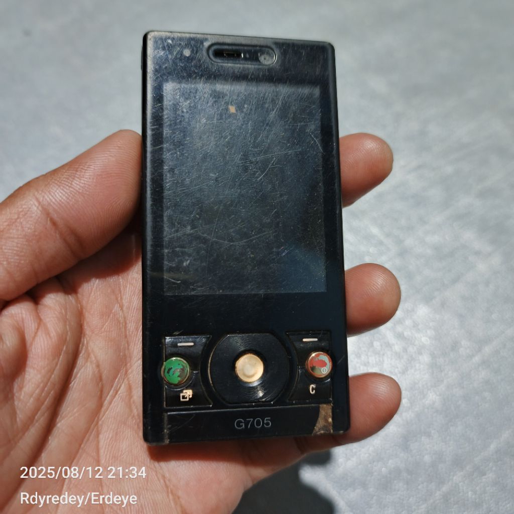 Sparepart Hp Jadul Sony Ericsson G705