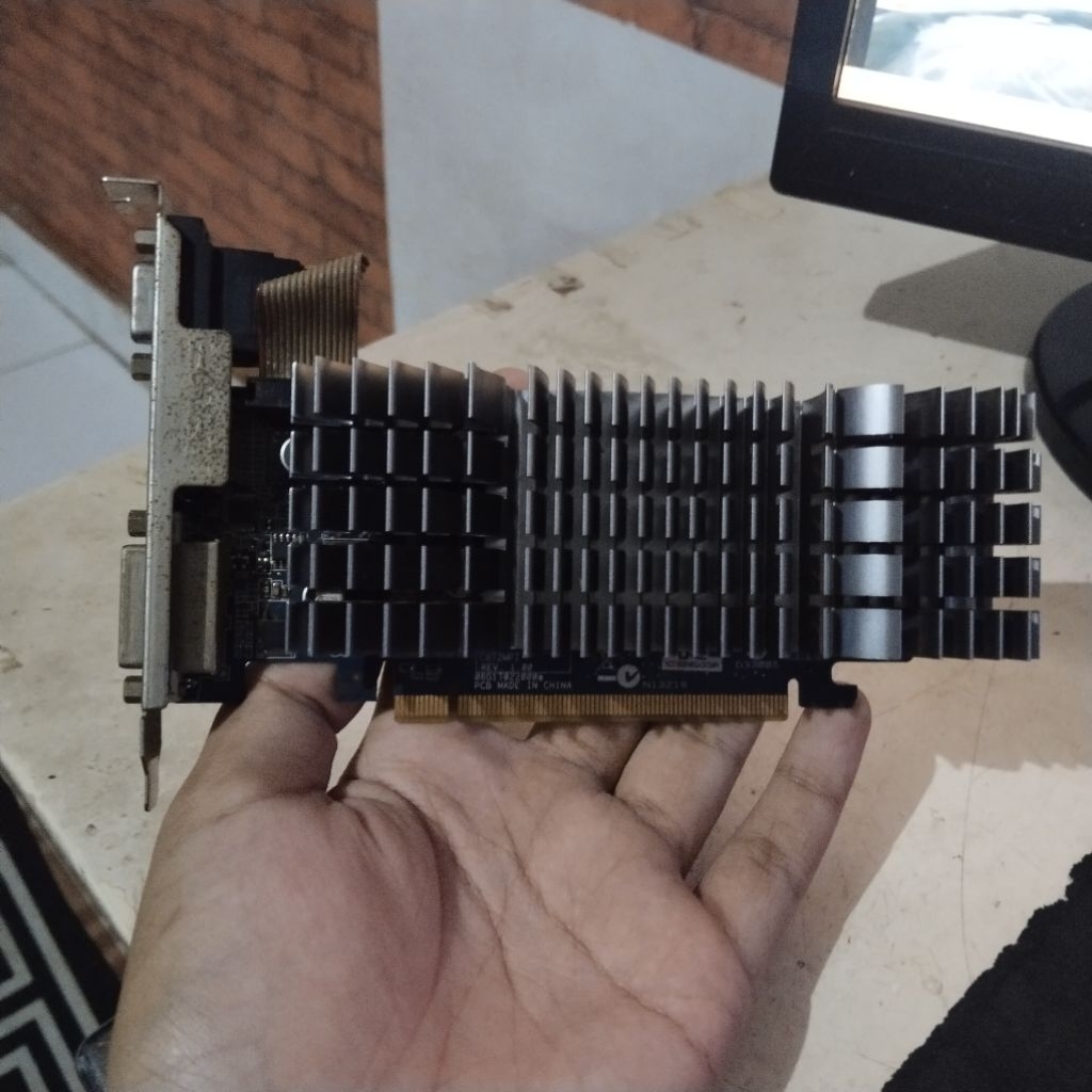 vga gt 210 1gb 128bit