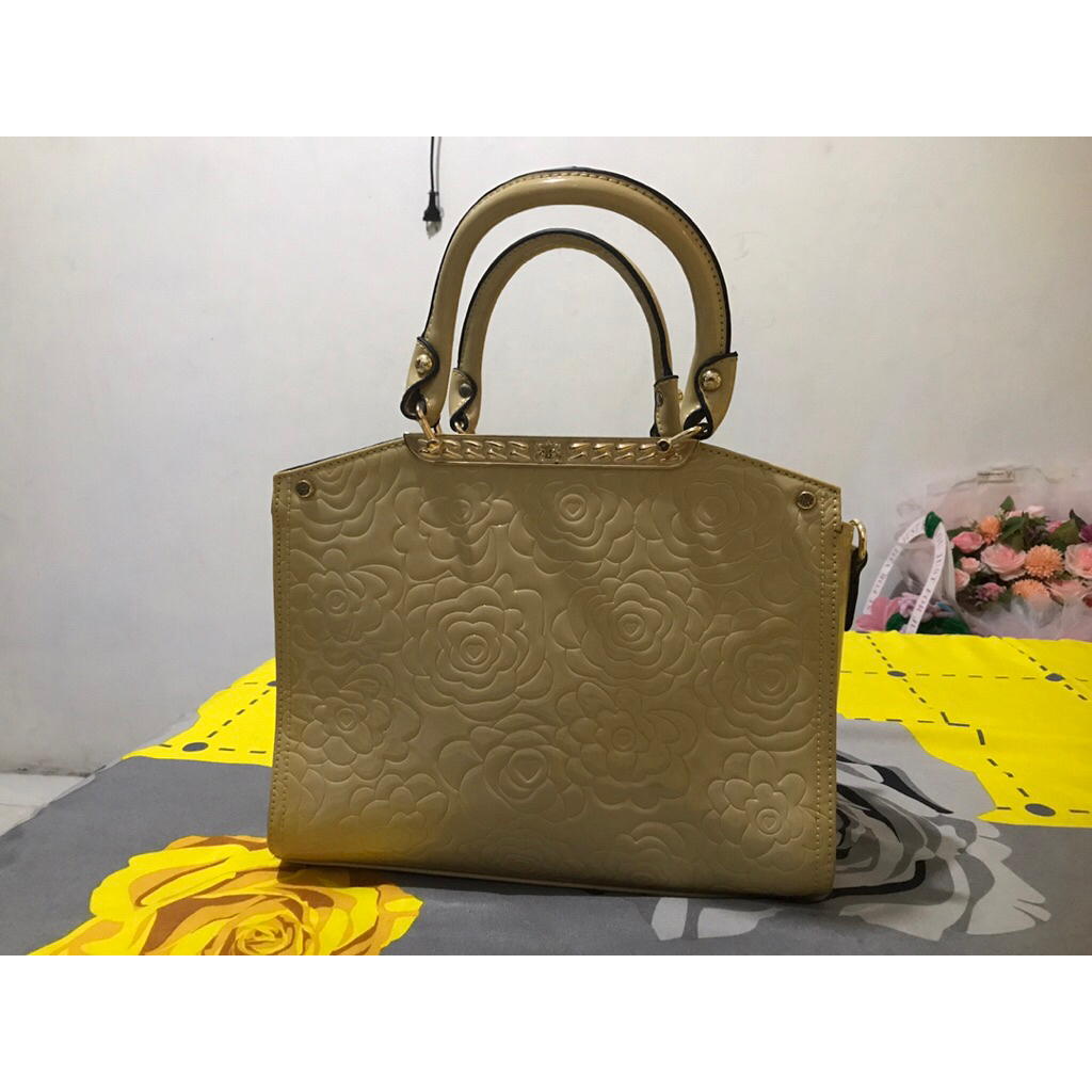 Tas Helen Spring (preloved/bekas)