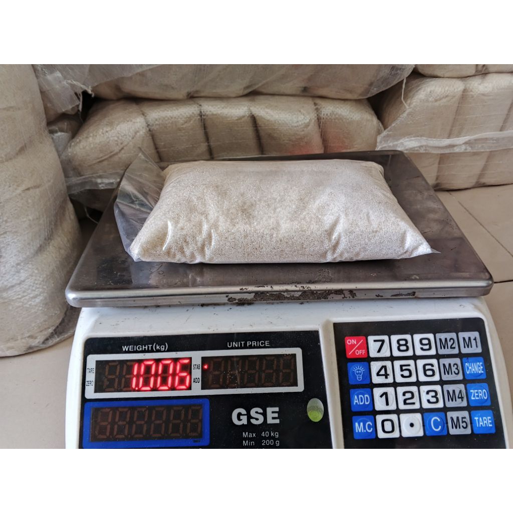 

Gula Pasir curah kemasan 1kg