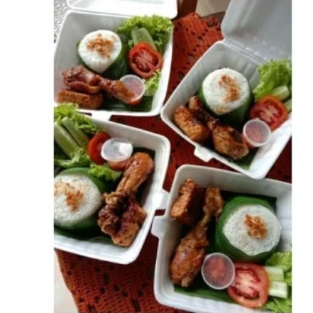 

nasi ayam bakar lalapan