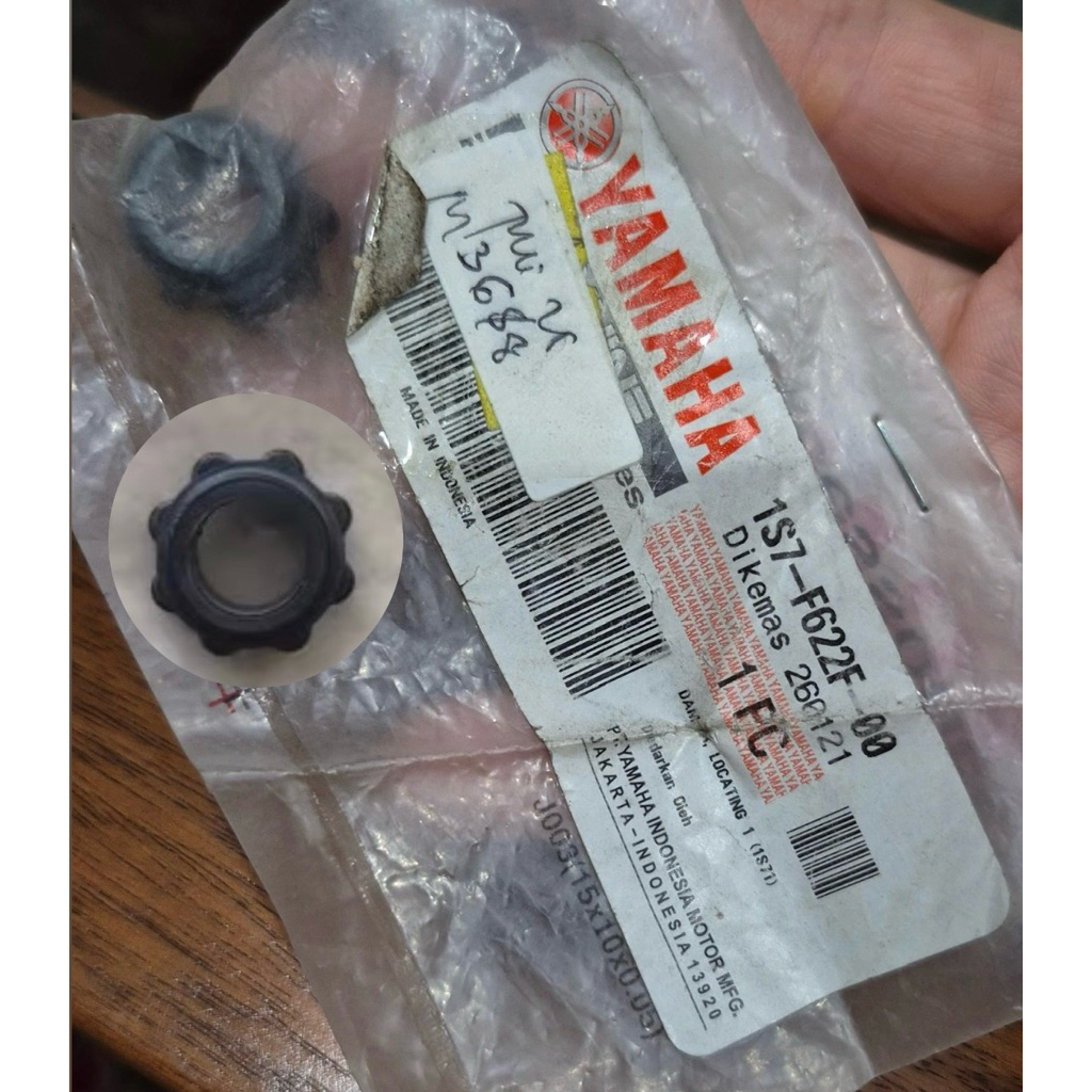 YAMAHA DAMPER, LOCATING 1, KARET AS JALU STANG YAMAHA R25, R15 1S7-F622F-00