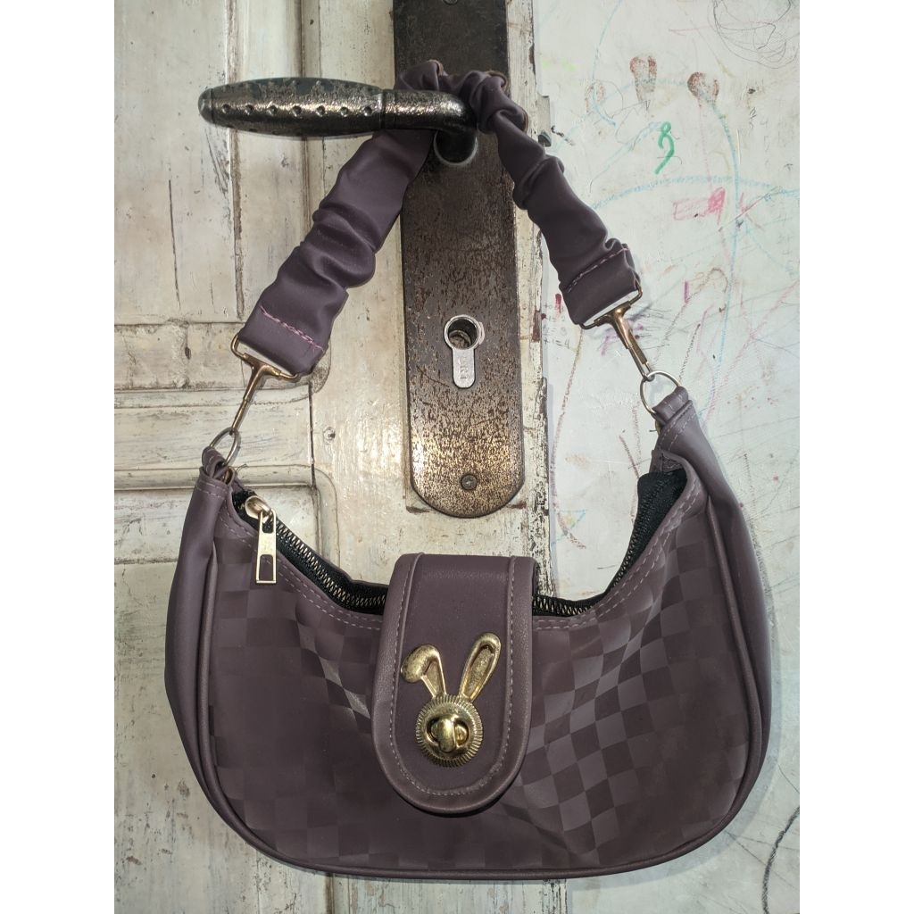 preloved tas ketek lucu /pl tas kulit lentur