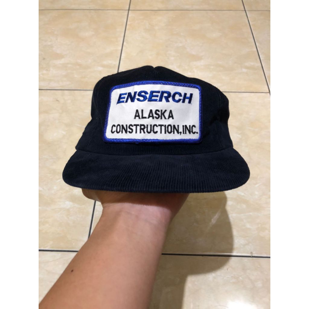 Topi Corduroy Vintage Patch USA Second