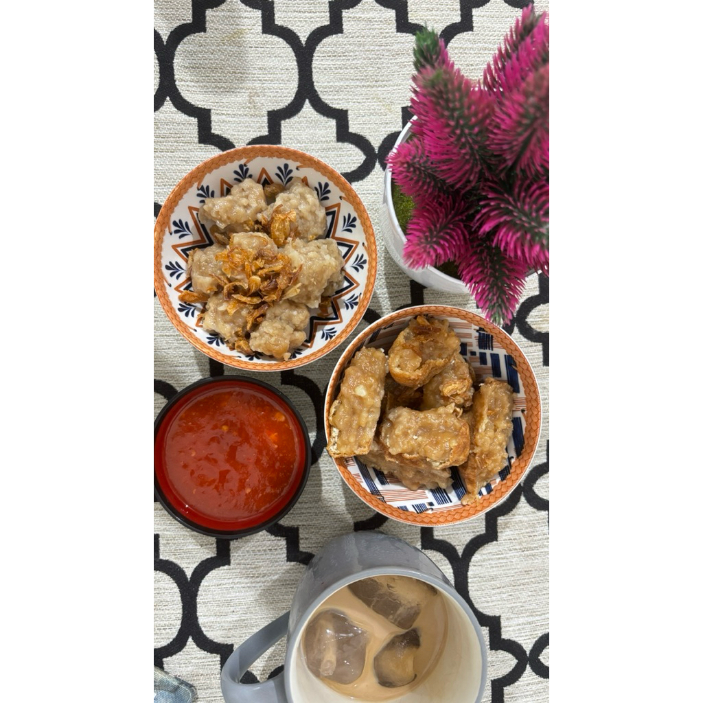 

PENTOL KRIWIL SAMBAL GLEDEK