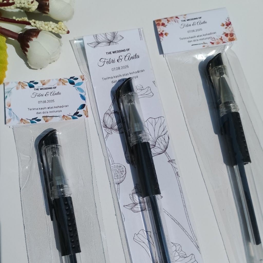 

SOUVENIR PEN/ SOUVENIR BULPOIN/SOUVENIR PEN CUSTOM/SOUVENIR ALAT TULIS/ KADO HARI GURU/ SOUVENIR BULPOIN MURAH/SOUVENIR BULPOIN/SOUVENIR 1000