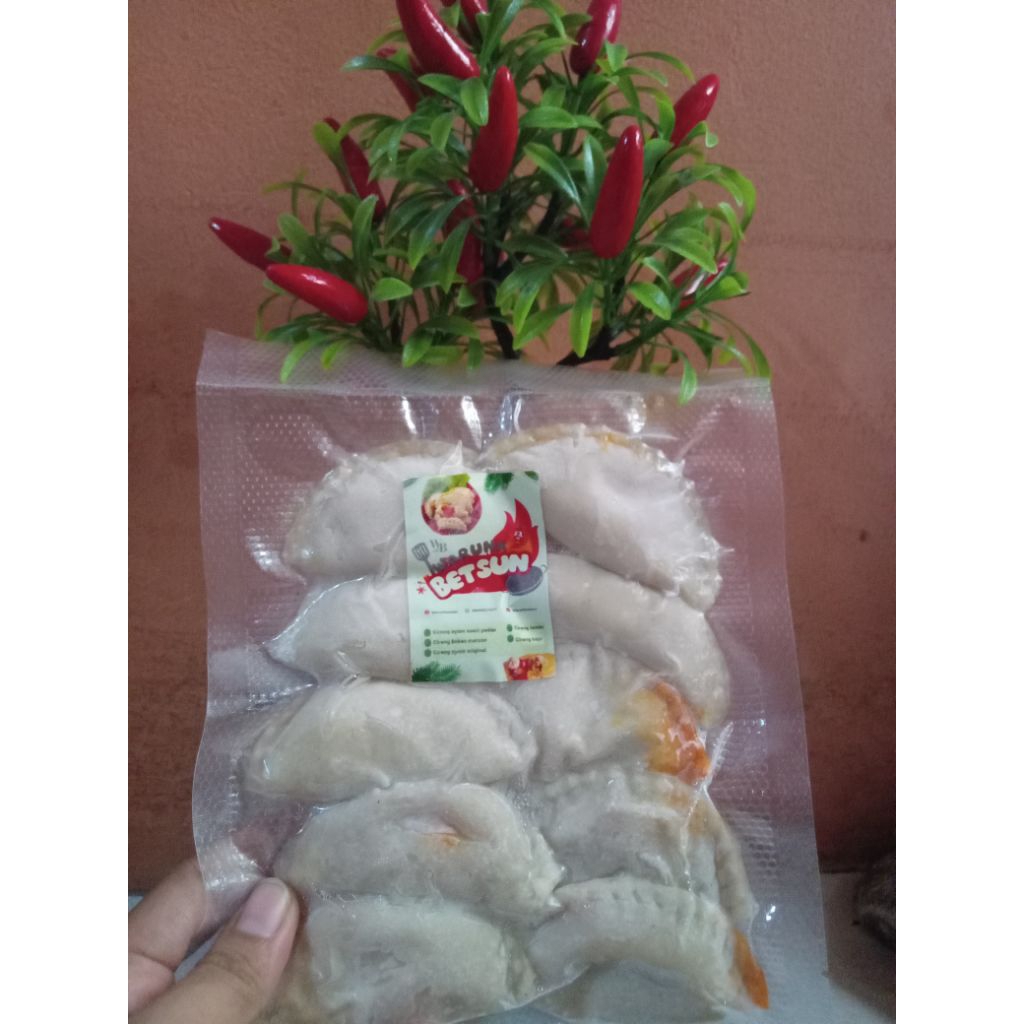 

CIRENG ISI AYAM SUWIR UKURAN 8CM ISI 1PACK 10PCS