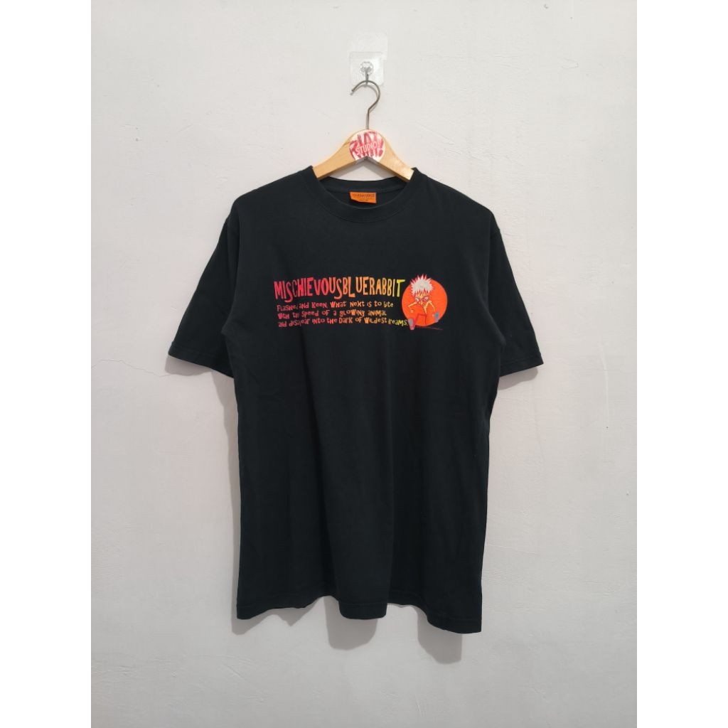 KAOS TSHIRT MISCHIEVOUS BLUE RABBIT