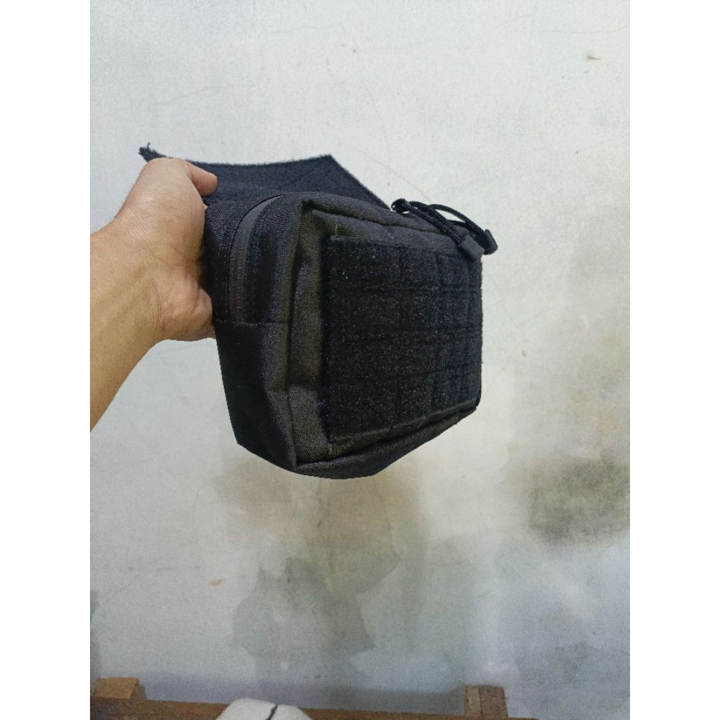Dangler pouch tactical/Tas depan rompi tactical