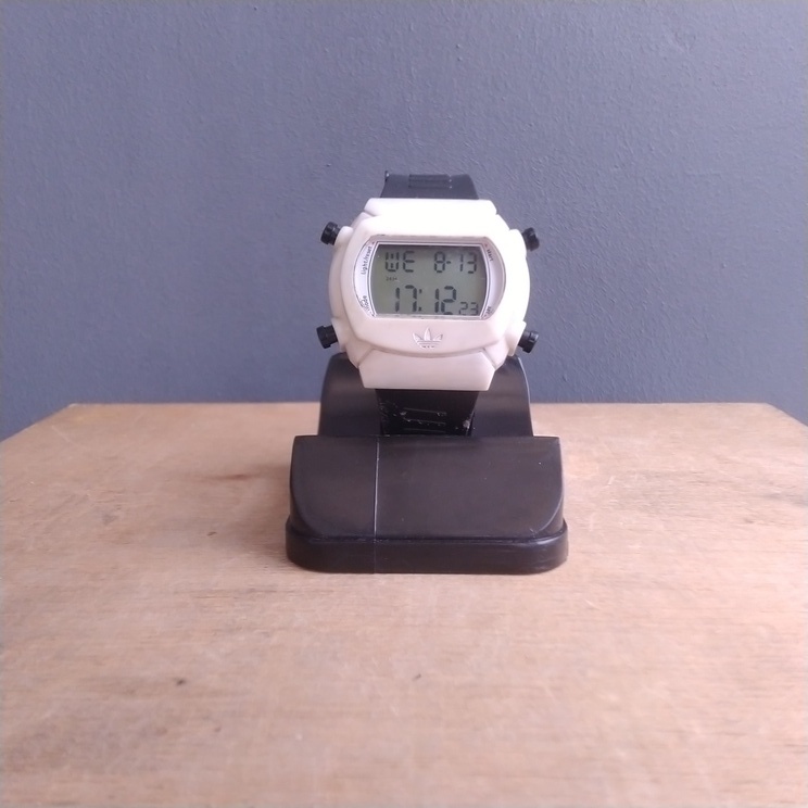 Jam Tangan Jam Tangan Murah Jam Tangan Second Jam Tangan Vintage Jam Tangan Adidas Adidas Trefoil Ad