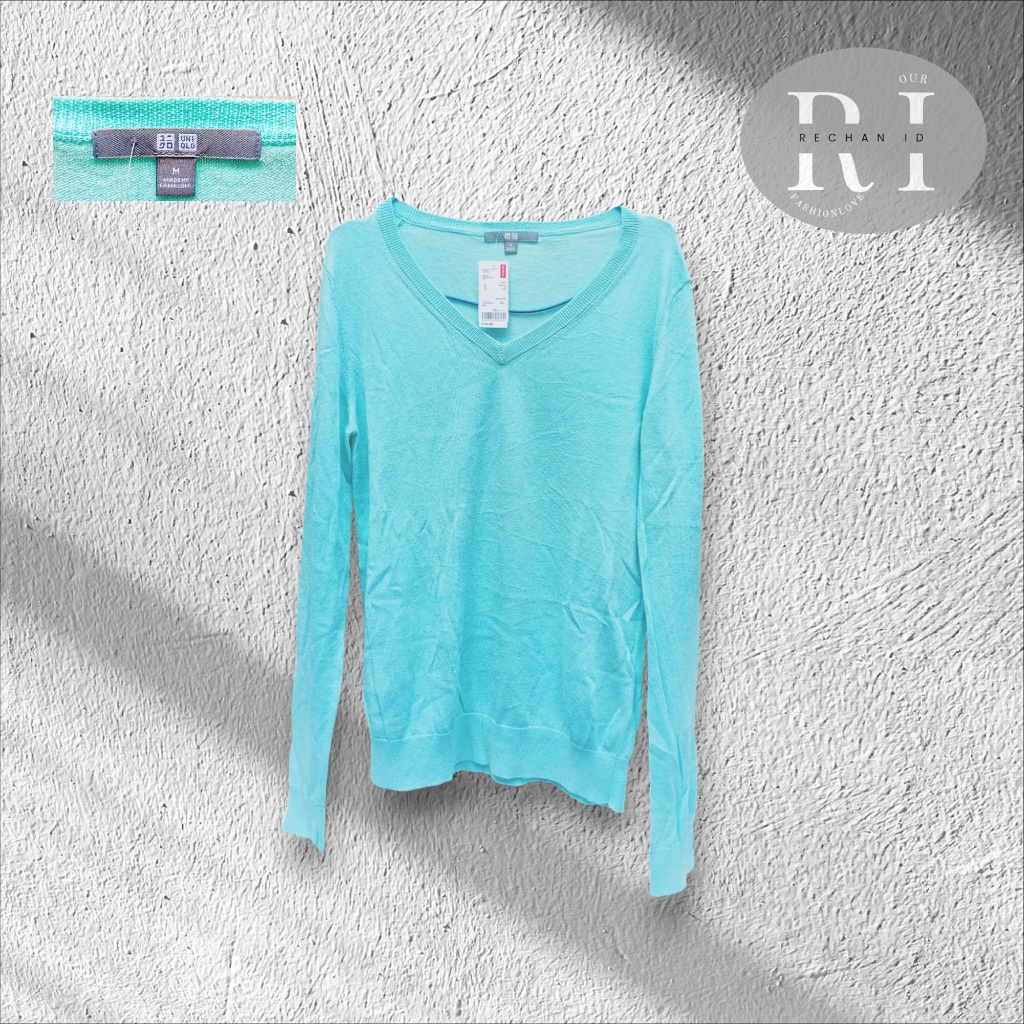 sweater uniqlo,uniqlo,sweater wanita
