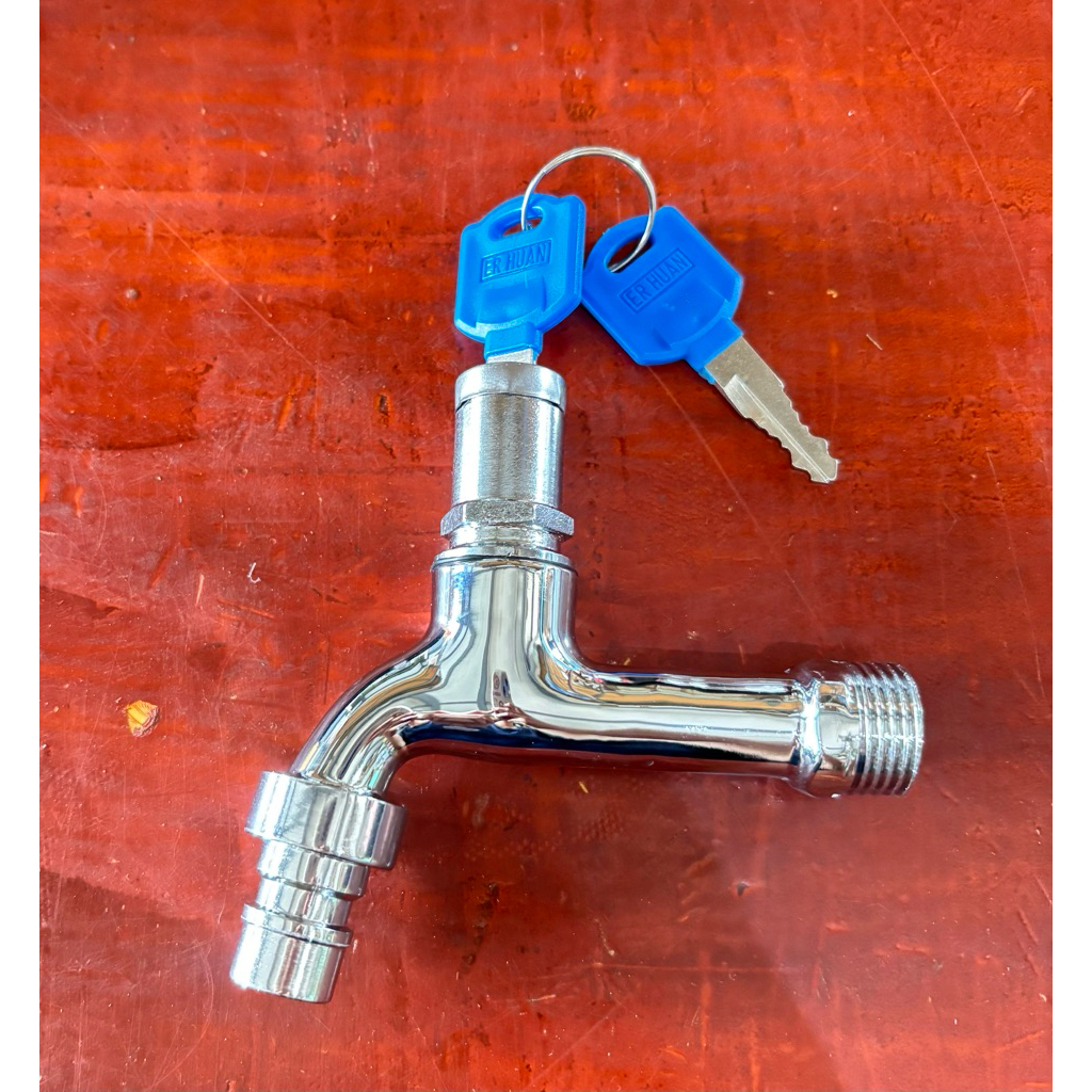 Kran air kunci / Kran taman kunci