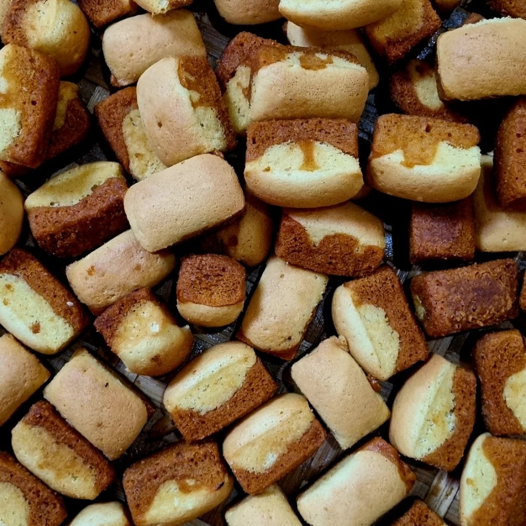 

Kue Jadul Enak Rasa Kombinasi