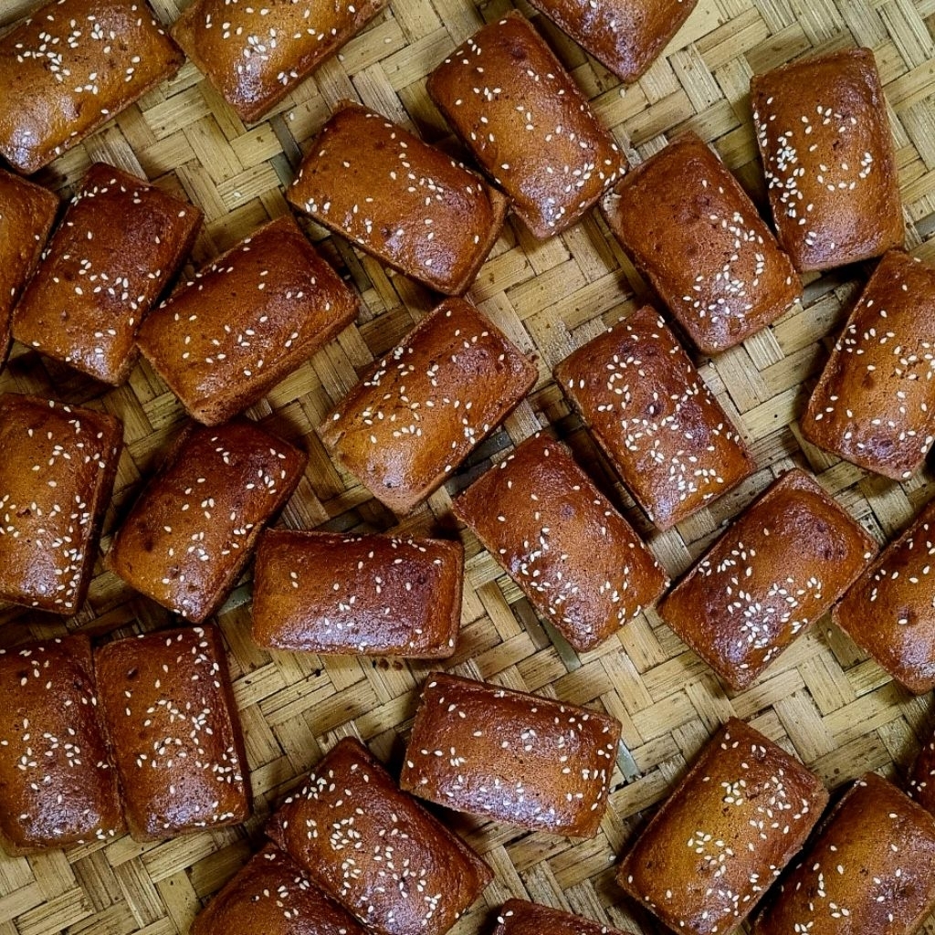 

Kue Gambang Jadul Besar Enak