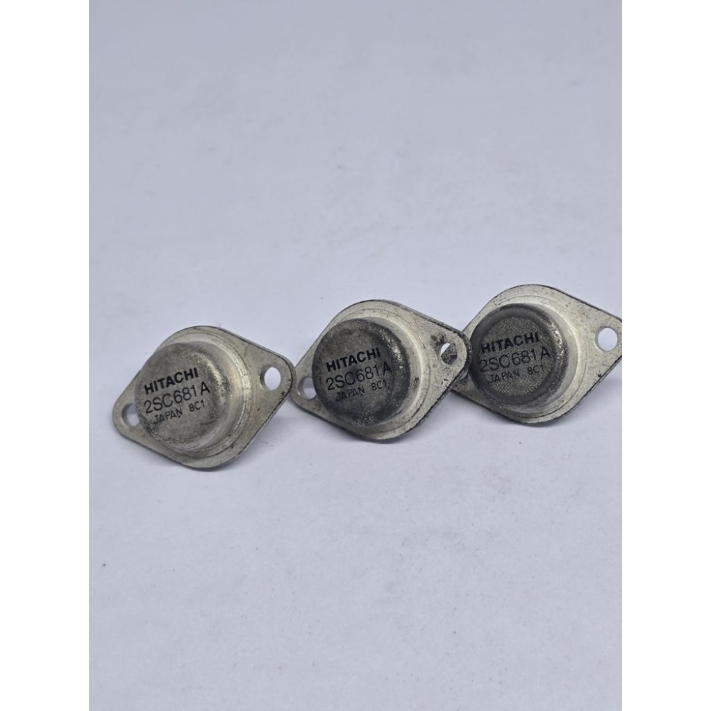 TRANSISTOR POWER JENGKOL HITACHI 2SC681A