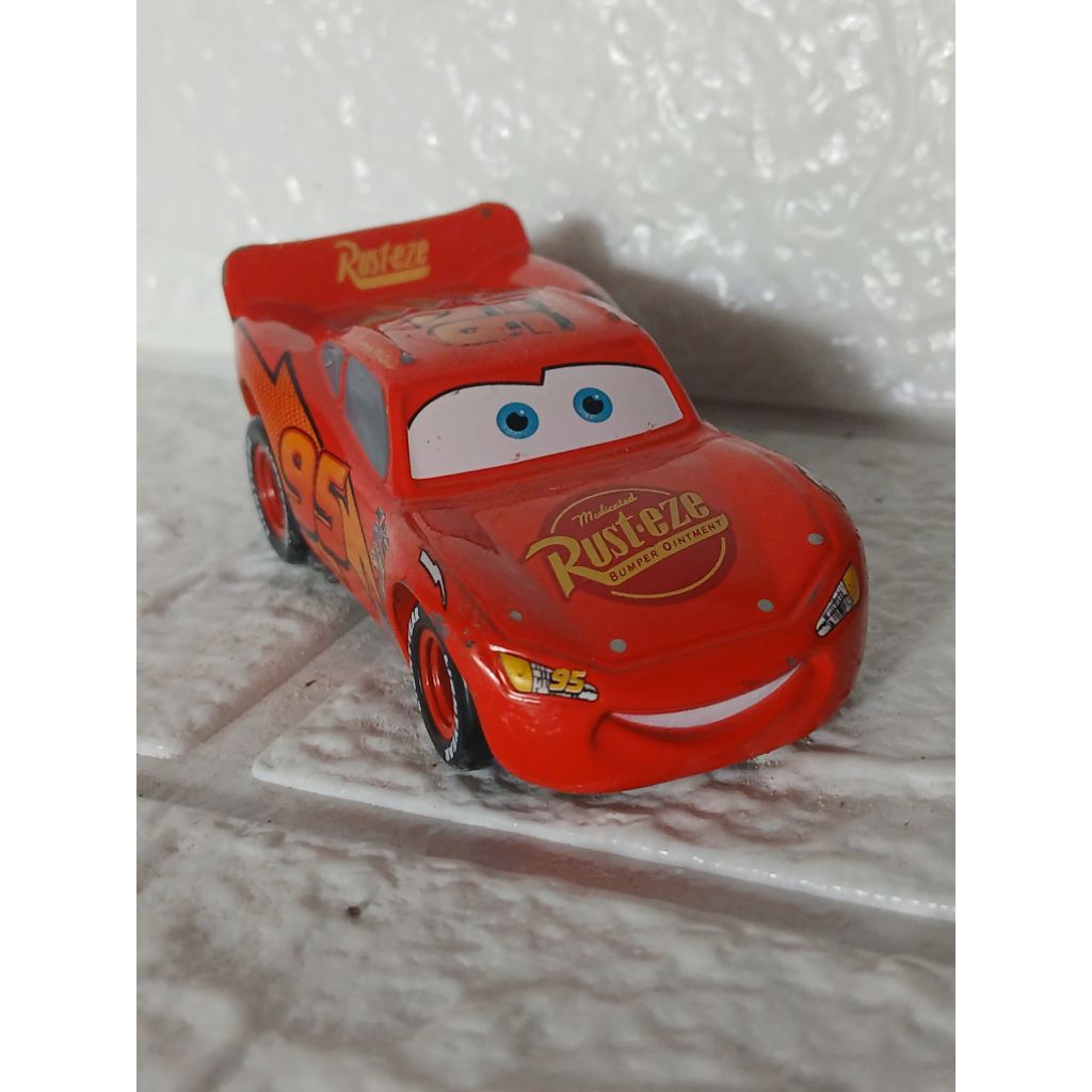 Mobil Lightning McQueen tomica second