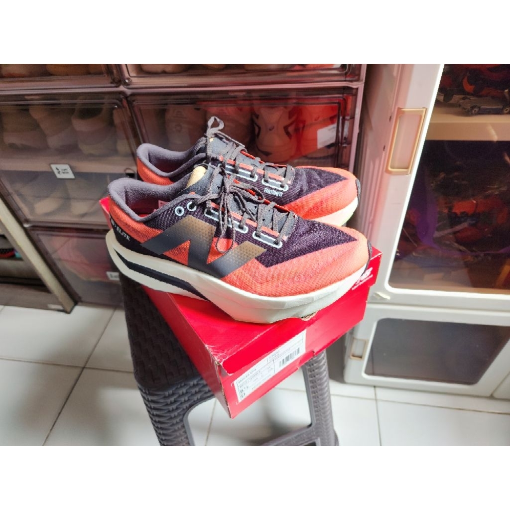 New Balance SC Elite V4 BNIB Original