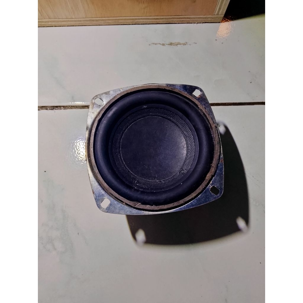 Speaker 4 inch Bekas GMC Model Polytron