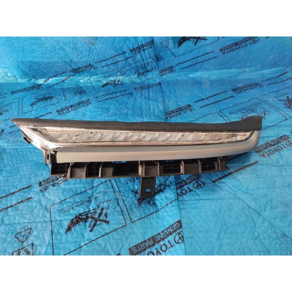 DRL lampu sein wuling almaz Original