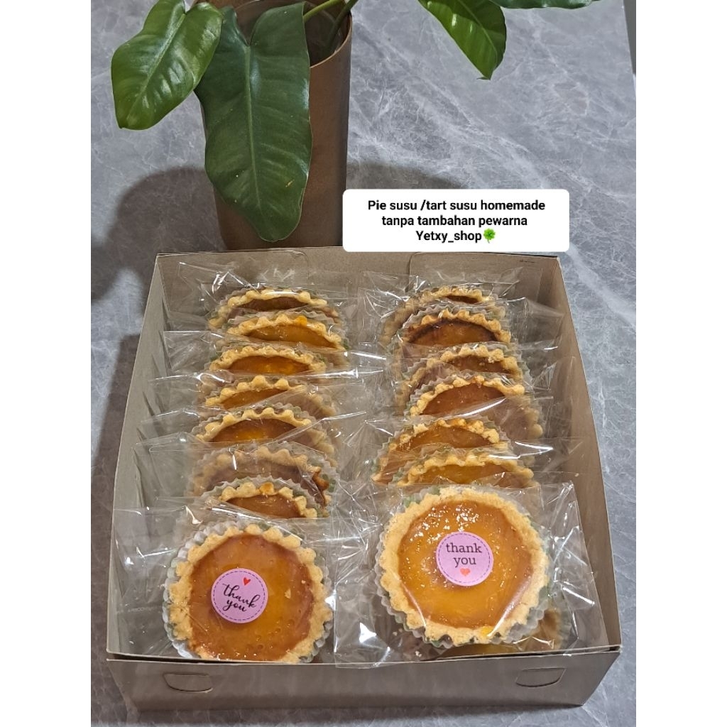 

Tart susu /pie susu Homemade.