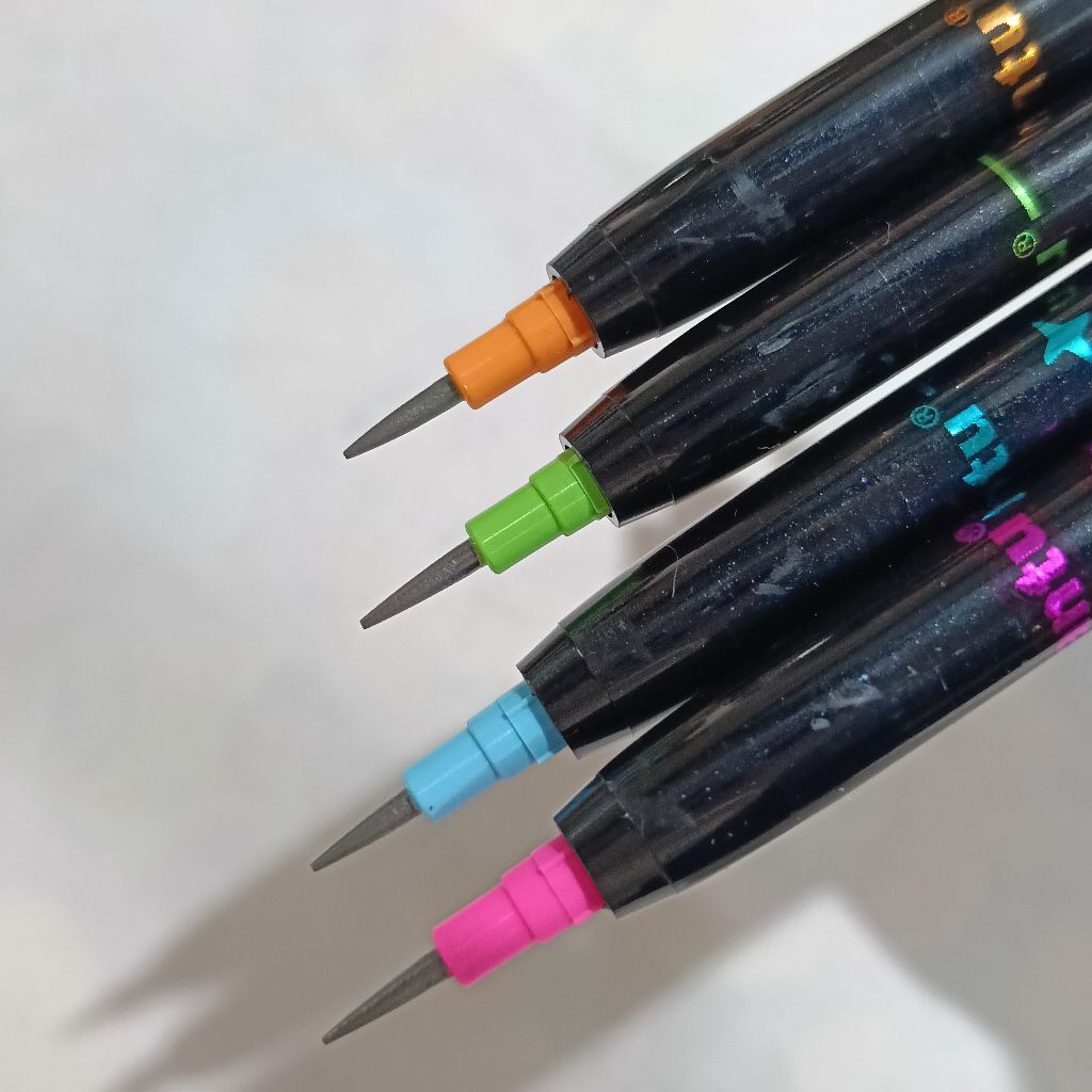 

1 SET ISI 4 PCS PENCIL LANTU / PENCIL SUSUN