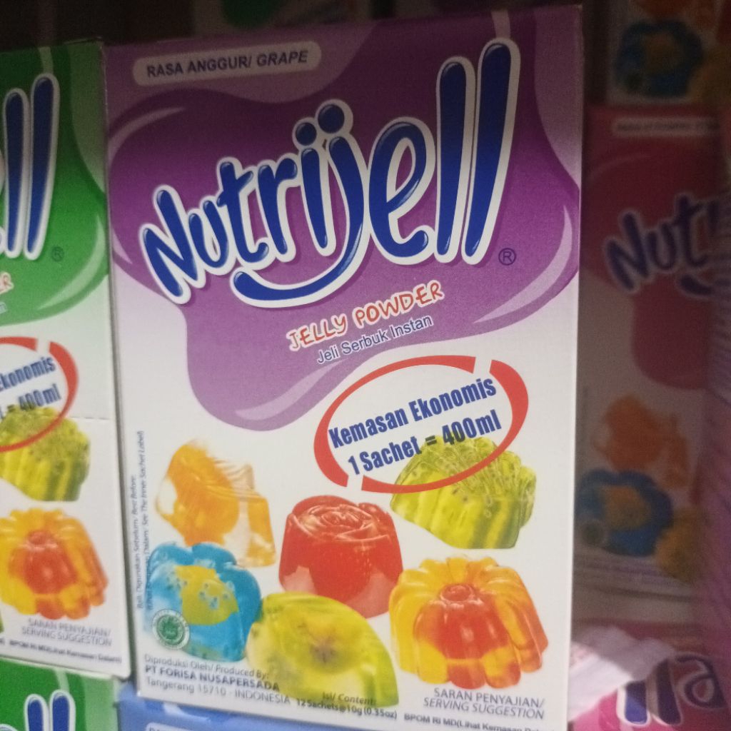 

nutrijell anggur 1box isi 12shaset berat 10gr'pershasetnya