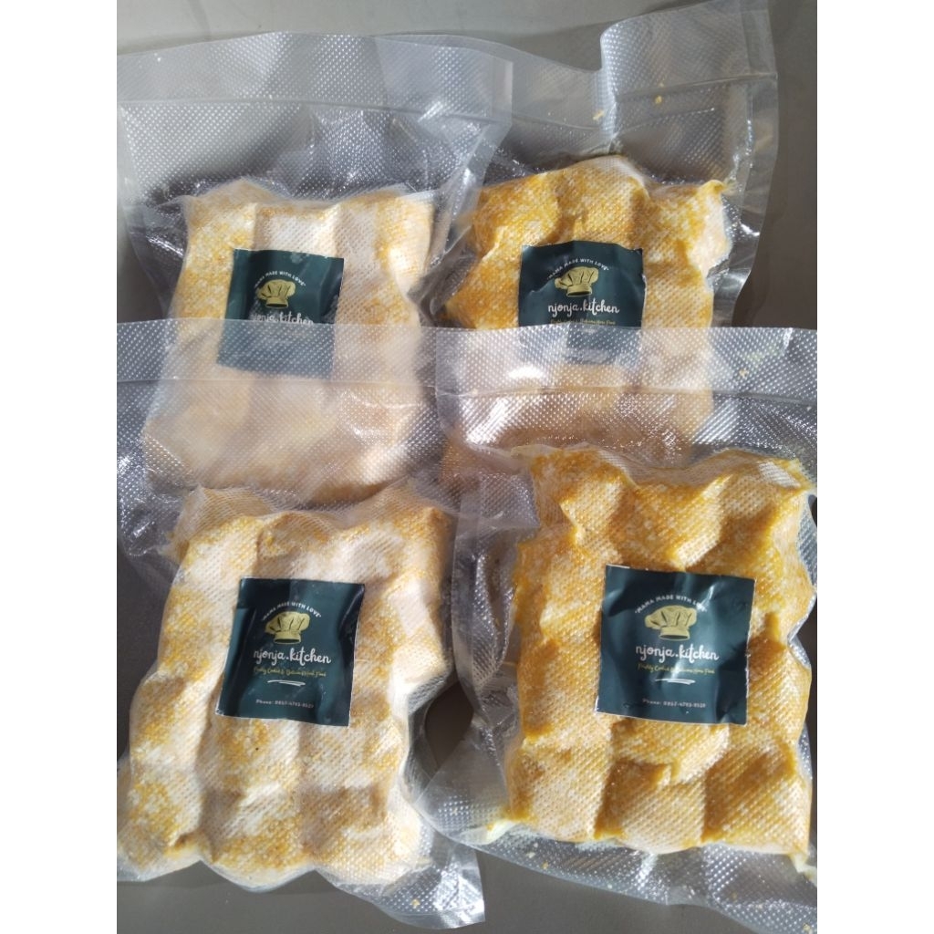 

njonja kitchen bitter ballen/bola kentang keju