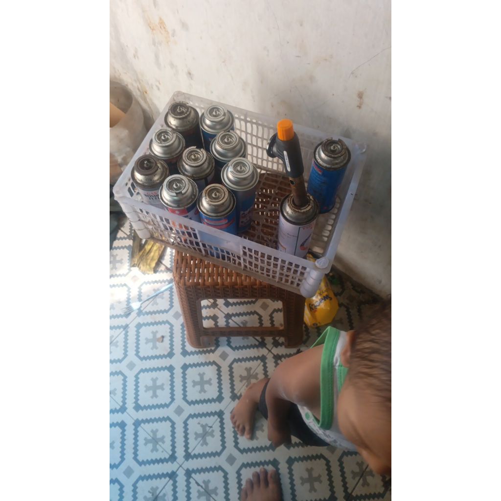 gas kaleng portabel