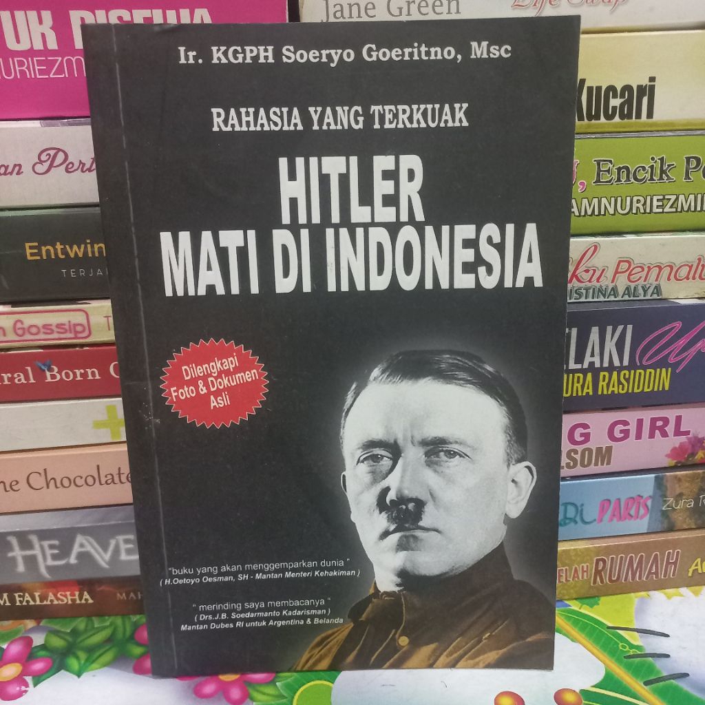 BUKU RAHASIA HITLER MATI DI INDONESIA  (ORIGINAL)